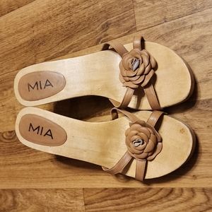 Mia wooden heels size 10